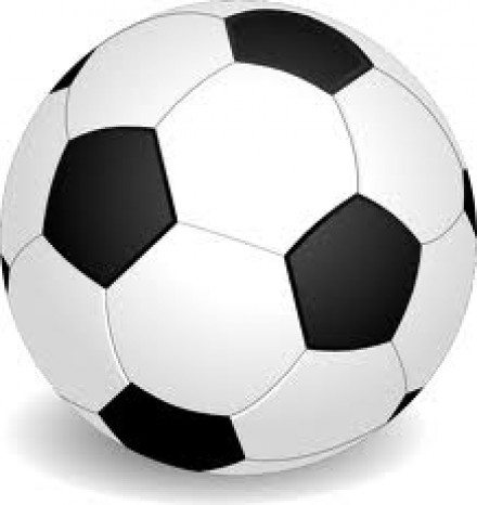 В Анапе стартовал открытый чемпионат района по футболу.